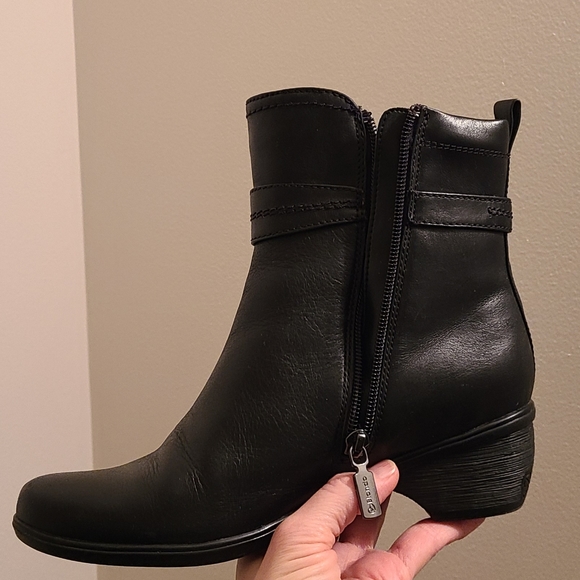 Blondo Black booties - Picture 10 of 11